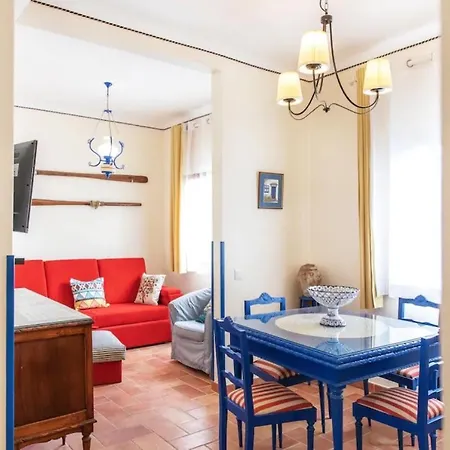 Casa Cody アルヴォル